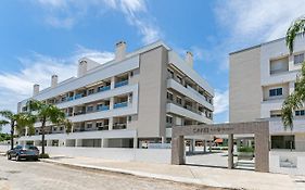 Cannes Club Residence a 200m da praia - Ingleses do Rio Vermelho